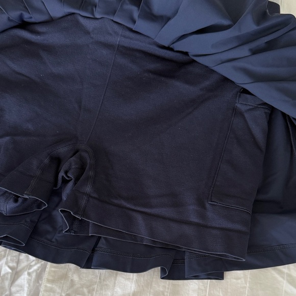 Wilson Midtown Tennis Skort - Picture 2 of 10